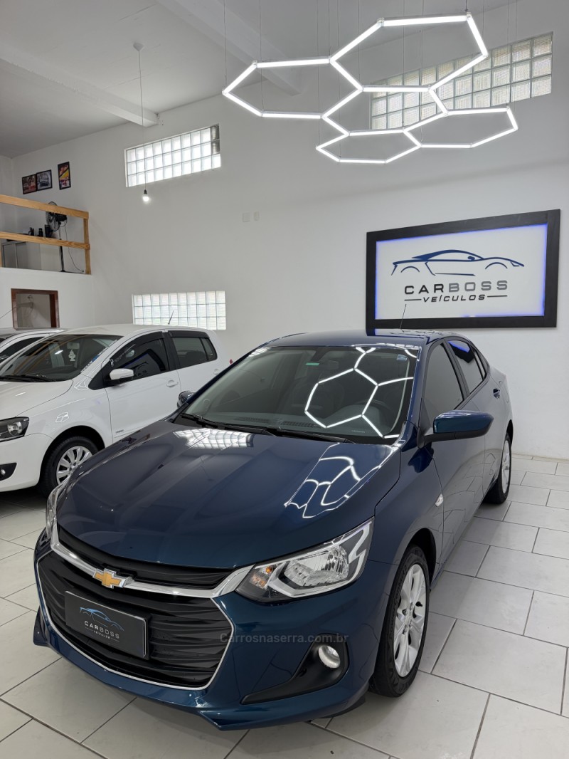 ONIX 1.0	PREMIER PLUS 12V TURBO FLEX 4P AUTOMÁTICO - 2024 - CAXIAS DO SUL