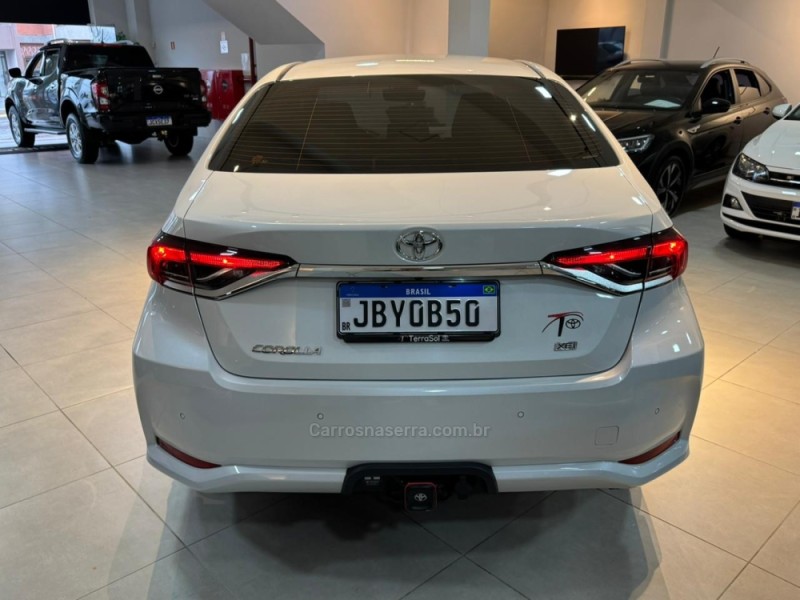 COROLLA 2.0 XEI 16V FLEX 4P AUTOMÁTICO - 2023 - CAXIAS DO SUL