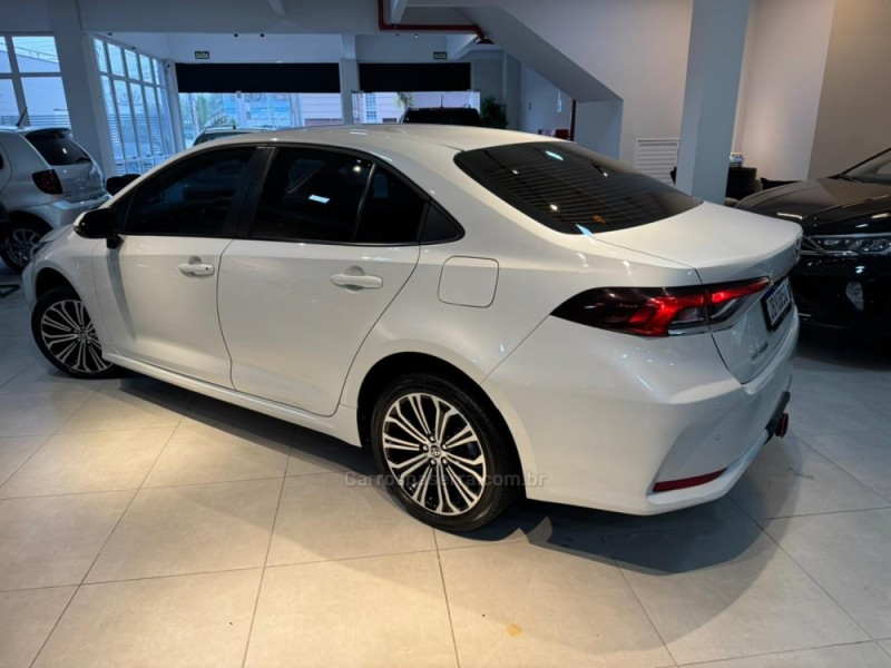COROLLA 2.0 XEI 16V FLEX 4P AUTOMÁTICO - 2023 - CAXIAS DO SUL