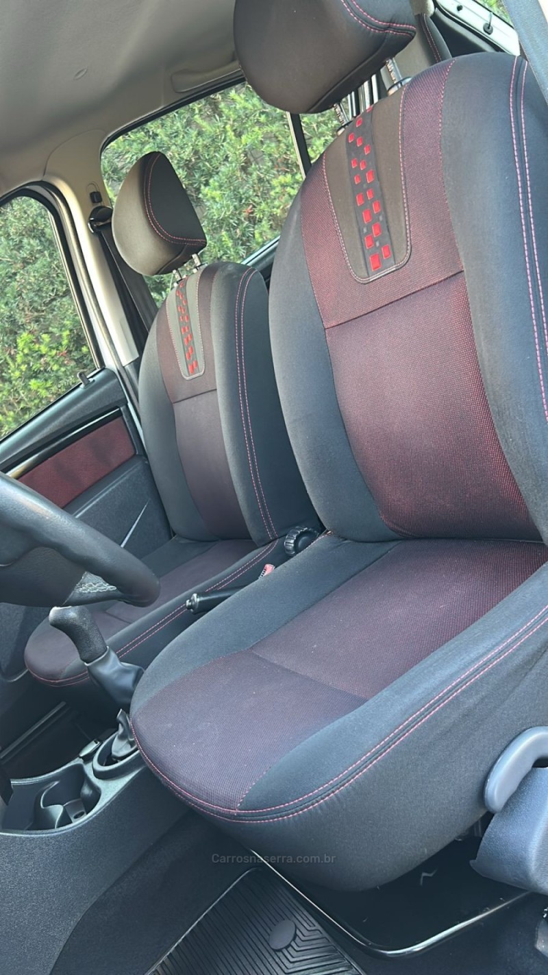 SANDERO 1.6 STEPWAY 16V FLEX 4P MANUAL - 2014 - DOIS IRMãOS