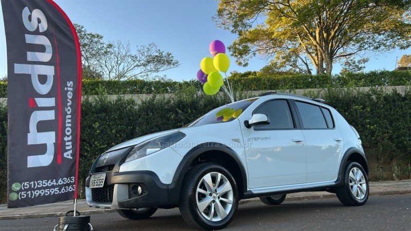 sandero 1.6 stepway 16v flex 4p manual 2014 dois irmaos