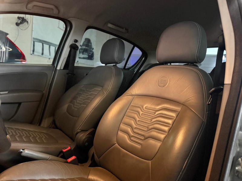 PALIO 1.6 MPI ESSENCE 16V FLEX 4P MANUAL - 2013 - CAXIAS DO SUL