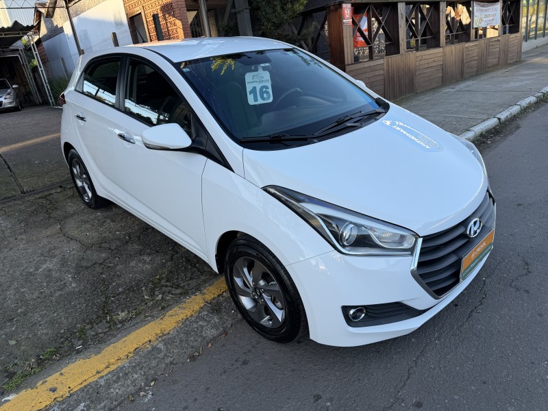 HB20 1.6 PREMIUM 16V FLEX 4P AUTOMÁTICO - 2016 - GARIBALDI
