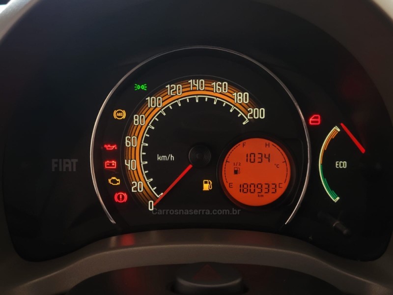 UNO 1.0 VIVACE 8V FLEX 4P MANUAL - 2013 - CANELA