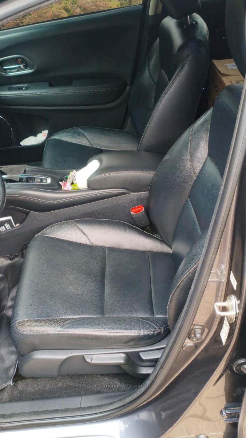 HR-V 1.8 16V FLEX TOURING 4P AUTOMÁTICO - 2018 - NOVA PETRóPOLIS
