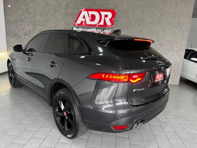 F-PACE 2.0 DIESEL PRESTIGE 180CV 4P AUTOMÁTICO - 2017 - CAXIAS DO SUL