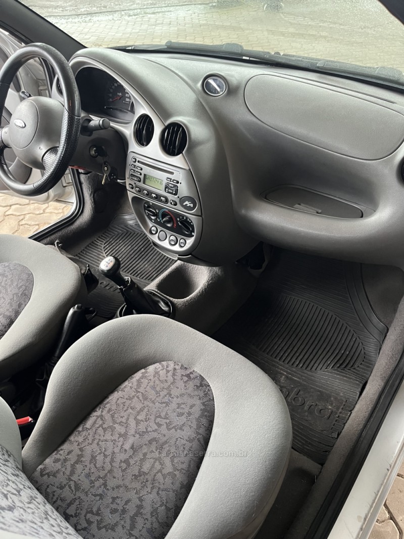 KA 1.0 MPI GL 8V GASOLINA 2P MANUAL - 2000 - CAXIAS DO SUL