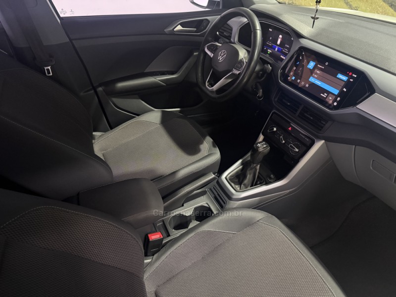 T-CROSS 1.0 COMFORTLINE TSI FLEX 4P AUTOMÁTICO - 2022 - GARIBALDI