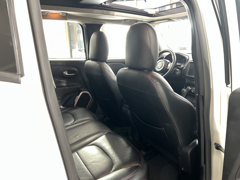 RENEGADE 1.8 16V FLEX SPORT 4P AUTOMÁTICO - 2016 - CAXIAS DO SUL
