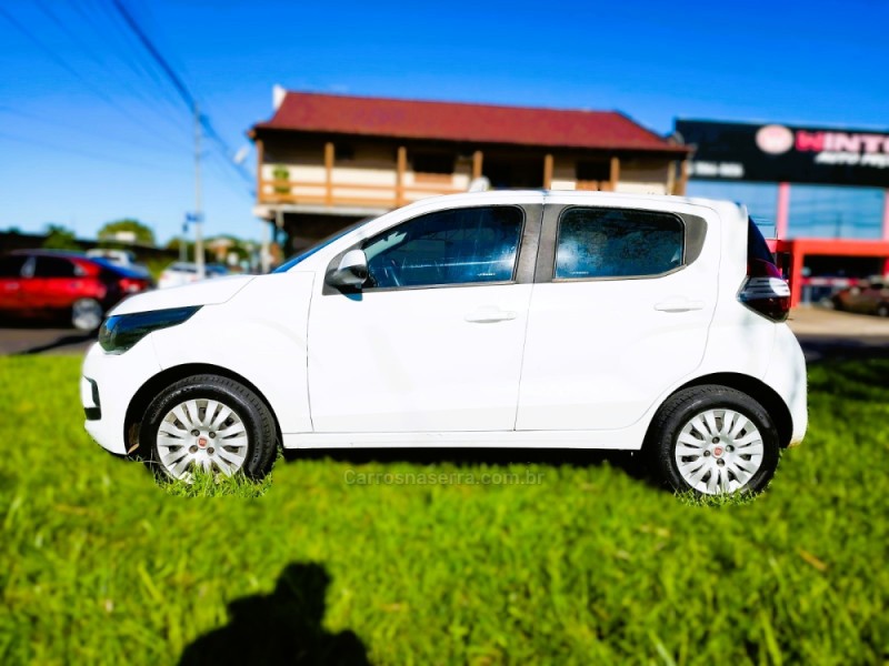 MOBI 1.0 6V DRIVE FLEX MANUAL - 2018 - NOVO HAMBURGO