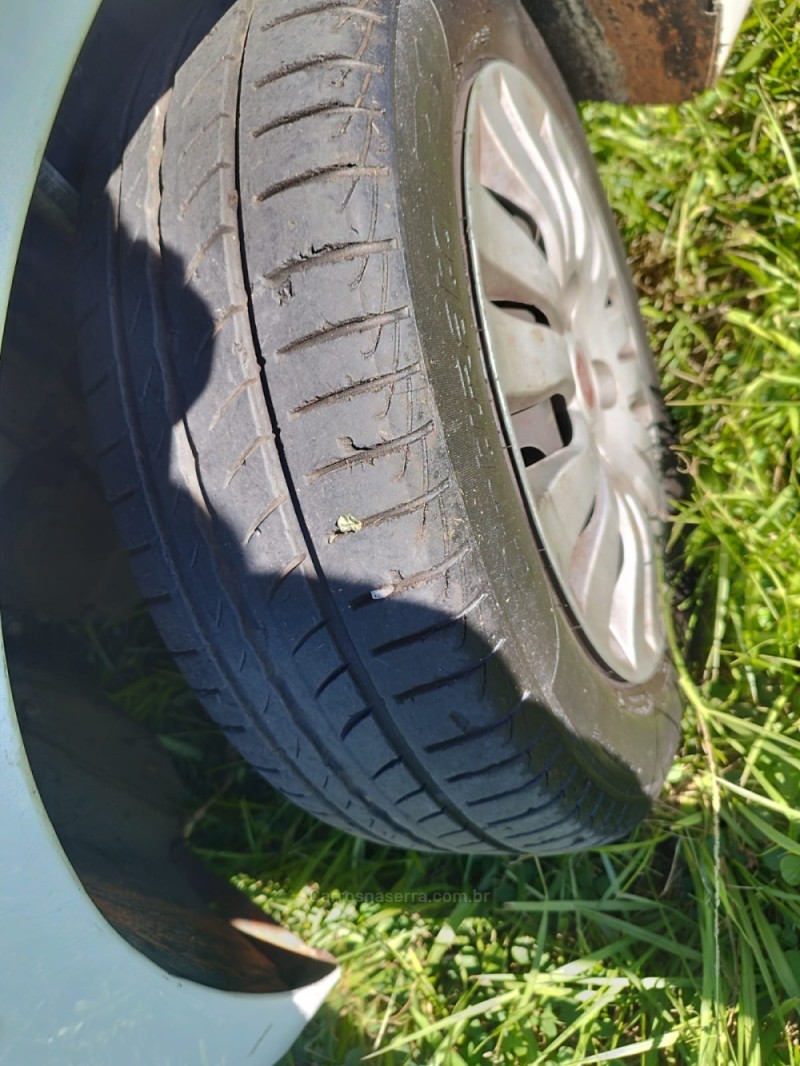 MOBI 1.0 6V DRIVE FLEX MANUAL - 2018 - NOVO HAMBURGO