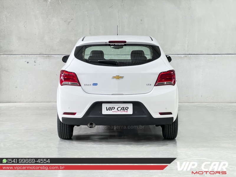 ONIX 1.4 MPFI LTZ 8V FLEX 4P AUTOMÁTICO - 2018 - FARROUPILHA