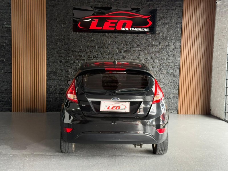 FIESTA 1.6 SE HATCH 16V FLEX 4P MANUAL - 2013 - CAXIAS DO SUL