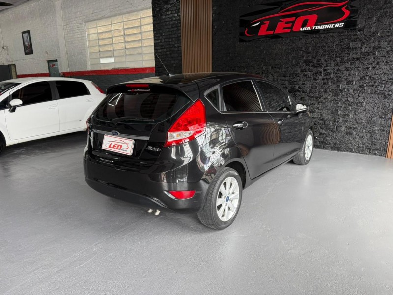 FIESTA 1.6 SE HATCH 16V FLEX 4P MANUAL - 2013 - CAXIAS DO SUL