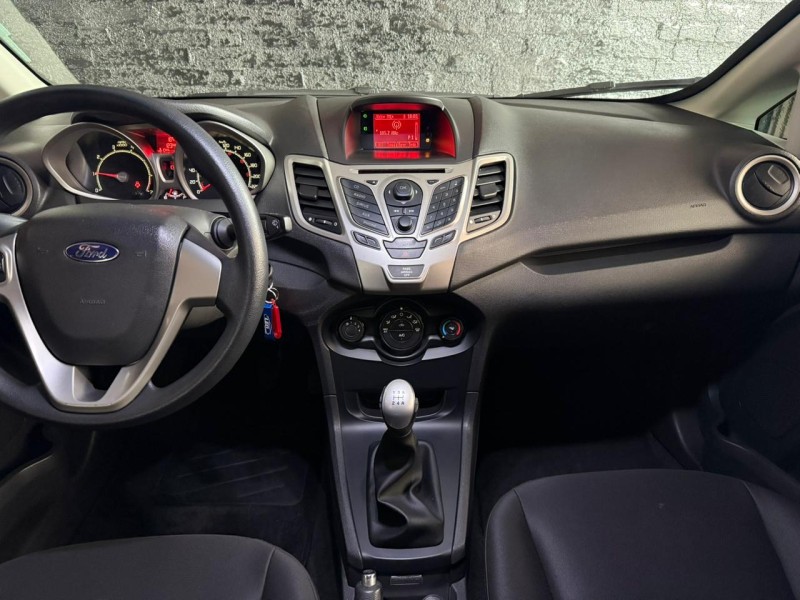 FIESTA 1.6 SE HATCH 16V FLEX 4P MANUAL - 2013 - CAXIAS DO SUL