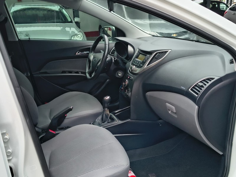 HB20S 1.6 PREMIUM 16V FLEX 4P MANUAL - 2015 - CAXIAS DO SUL