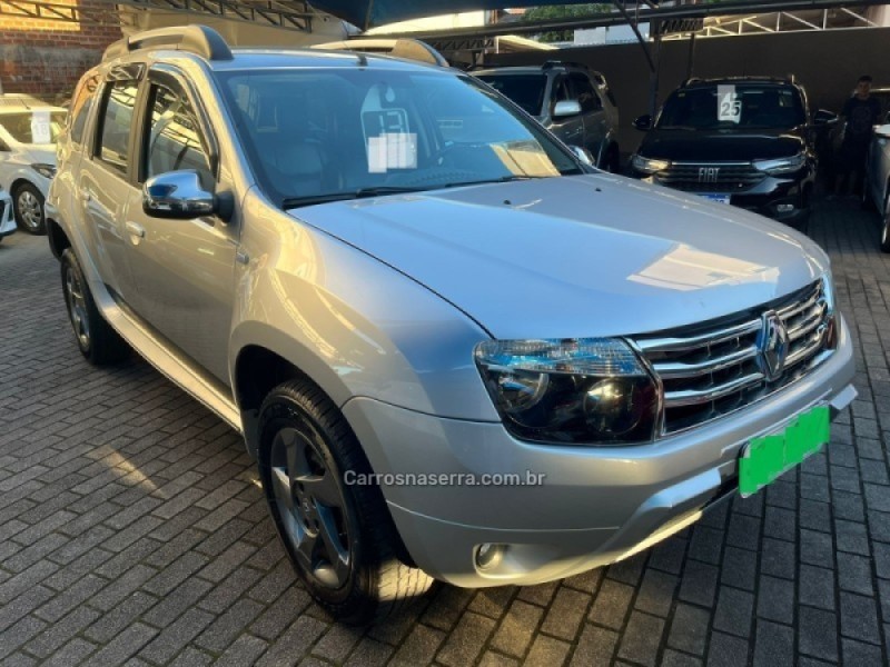 DUSTER 2.0 DYNAMIQUE 4X2 16V FLEX 4P AUTOMÁTICO