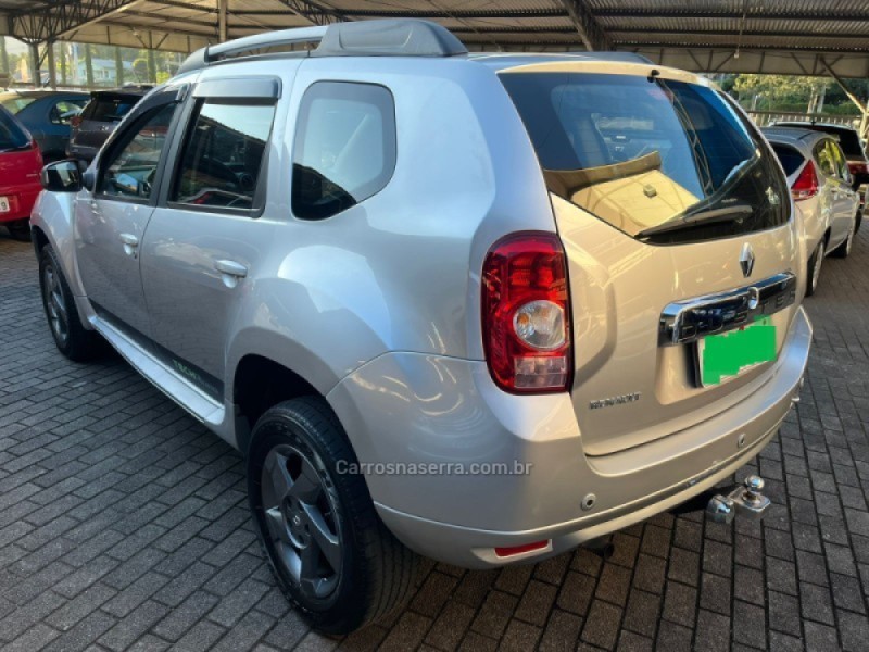 DUSTER 2.0 DYNAMIQUE 4X2 16V FLEX 4P AUTOMÁTICO - 2013 - BENTO GONçALVES
