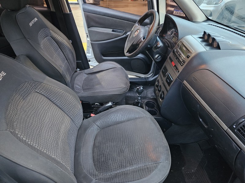IDEA 1.8 MPI ADVENTURE 8V FLEX 4P MANUAL - 2012 - CAXIAS DO SUL