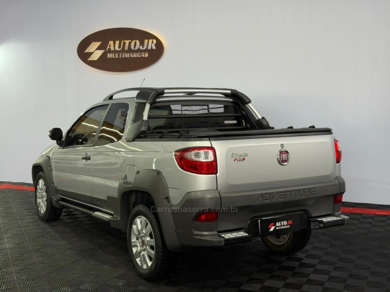 STRADA 1.8 MPI ADVENTURE CD 16V FLEX 2P AUTOMÁTICO - 2016 - VACARIA