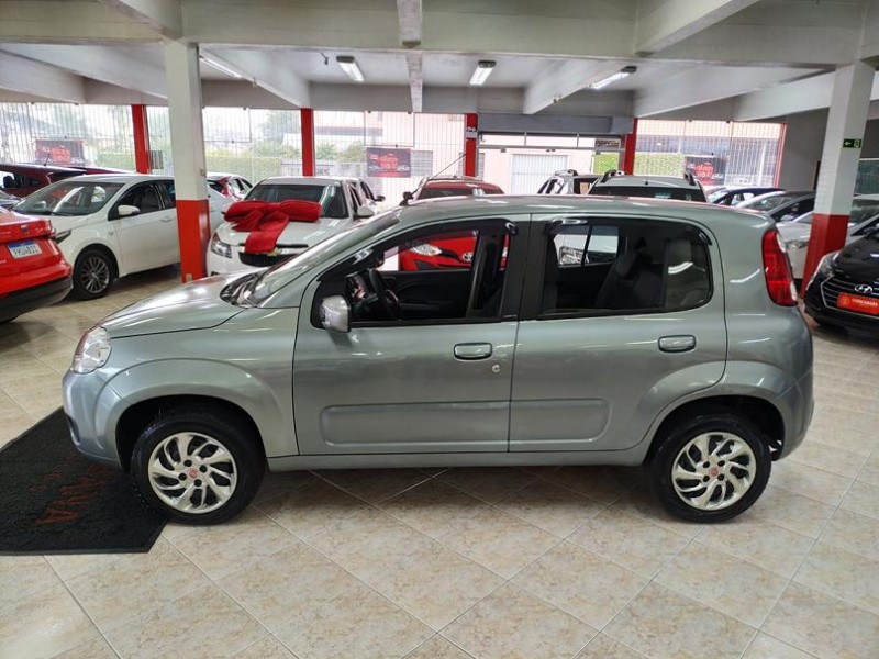UNO 1.0 EVO VIVACE 8V FLEX 4P MANUAL - 2012 - CAXIAS DO SUL