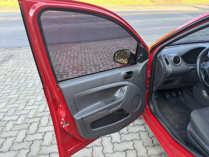 FIESTA 1.0 ROCAM HATCH 8V FLEX 4P MANUAL - 2007 - CAXIAS DO SUL