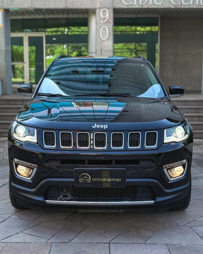 COMPASS 2.0 16V FLEX LIMITED AUTOMÁTICO - 2017 - NOVO HAMBURGO