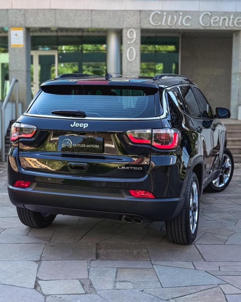 COMPASS 2.0 16V FLEX LIMITED AUTOMÁTICO - 2017 - NOVO HAMBURGO