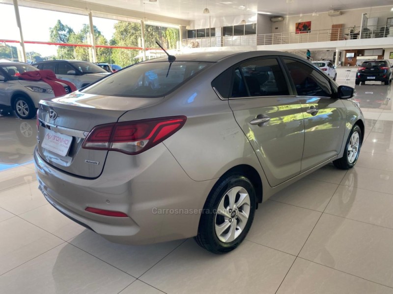 HB20S 1.6 PREMIUM 16V FLEX 4P AUTOMÁTICO - 2017 - LAJEADO