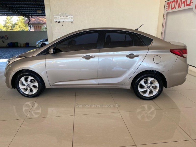 HB20S 1.6 PREMIUM 16V FLEX 4P AUTOMÁTICO - 2017 - LAJEADO