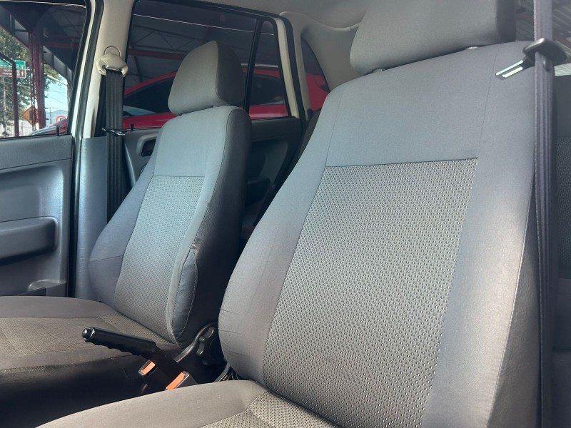 GOL 1.0 MI 8V FLEX 4P MANUAL G.IV - 2010 - TRêS COROAS