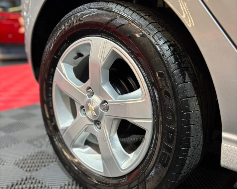 ONIX 1.4 MPFI LT 8V FLEX 4P MANUAL - 2019 - VACARIA