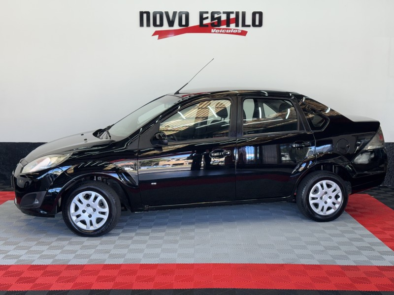 fiesta 1.6 rocam se sedan 8v flex 4p manual 2014 caxias do sul