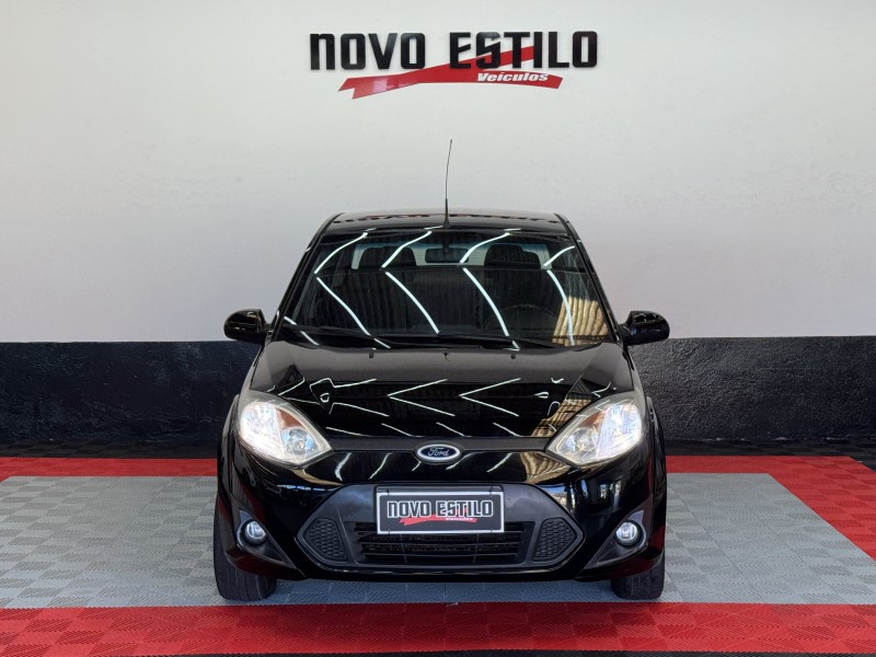 FIESTA 1.6 ROCAM SE SEDAN 8V FLEX 4P MANUAL - 2014 - CAXIAS DO SUL