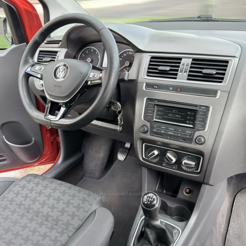 FOX 1.0 MI COMFORTLINE 8V FLEX 4P MANUAL - 2016 - NOVO HAMBURGO