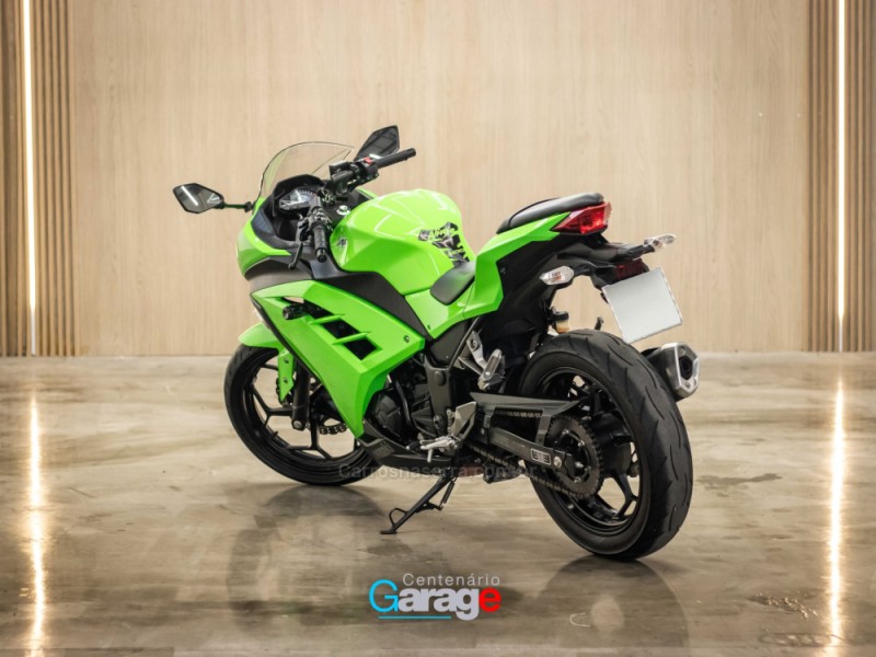 NINJA 300 ABS LIMITED EDITION - 2013 - CAXIAS DO SUL