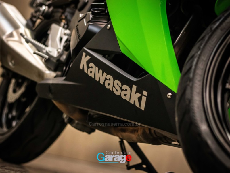 NINJA 300 ABS LIMITED EDITION - 2013 - CAXIAS DO SUL