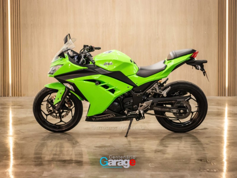NINJA 300 ABS LIMITED EDITION - 2013 - CAXIAS DO SUL