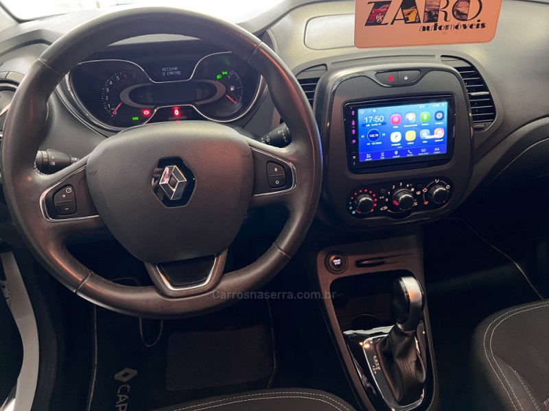 CAPTUR 1.6 LIFE 16V FLEX 4P AUTOMÁTICO - 2019 - CARLOS BARBOSA