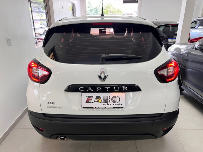 CAPTUR 1.6 LIFE 16V FLEX 4P AUTOMÁTICO - 2019 - CARLOS BARBOSA