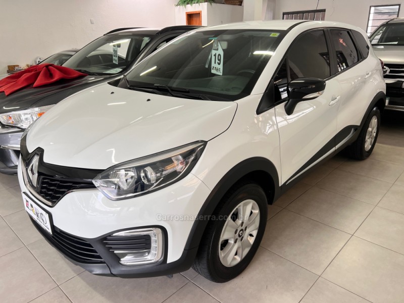 captur 1.6 life 16v flex 4p automatico 2019 carlos barbosa