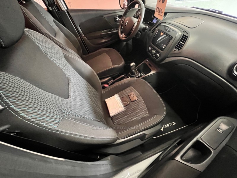 CAPTUR 1.6 LIFE 16V FLEX 4P AUTOMÁTICO - 2019 - CARLOS BARBOSA