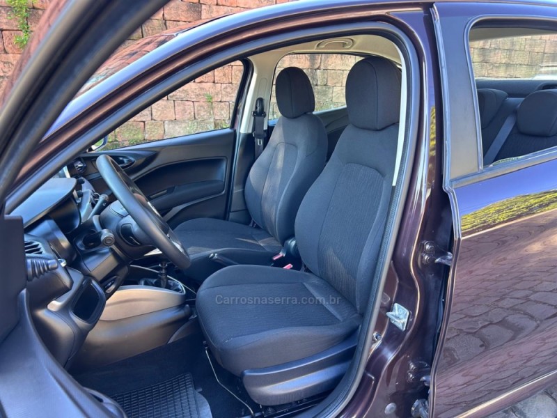 CRONOS 1.3 DRIVE 8V FLEX 4P MANUAL - 2019 - VENâNCIO AIRES