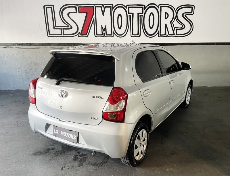 ETIOS 1.3 X 16V FLEX 4P MANUAL - 2015 - CAXIAS DO SUL