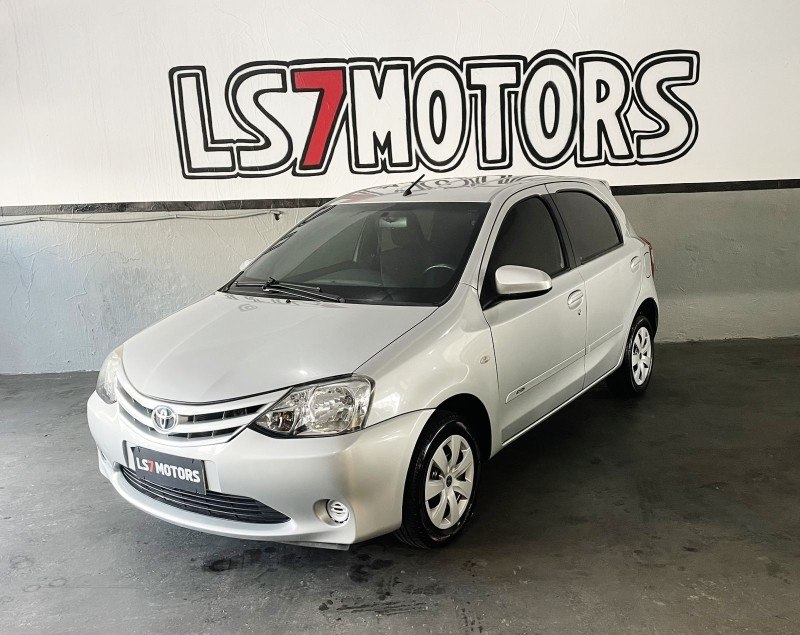etios 1.3 x 16v flex 4p manual 2015 caxias do sul