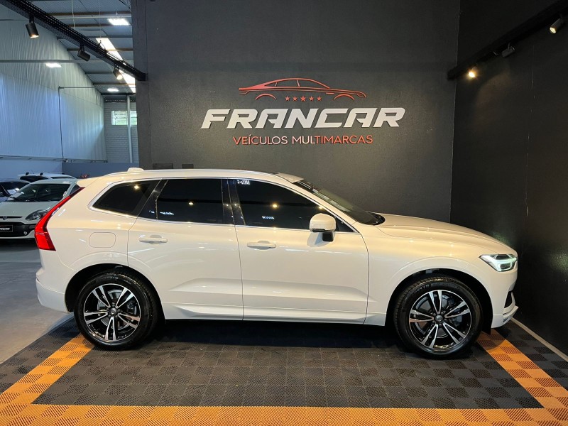 XC60 2.0 D5 MOMENTUM AWD DIESEL 4P AUTOMÁTICO - 2020 - ANTôNIO PRADO