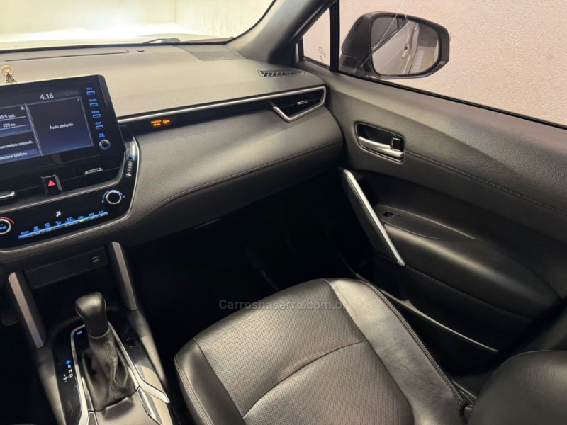 COROLLA 2.0 CROSS XRE 16V FLEX 4P AUTOMÁTICO - 2022 - CASCA