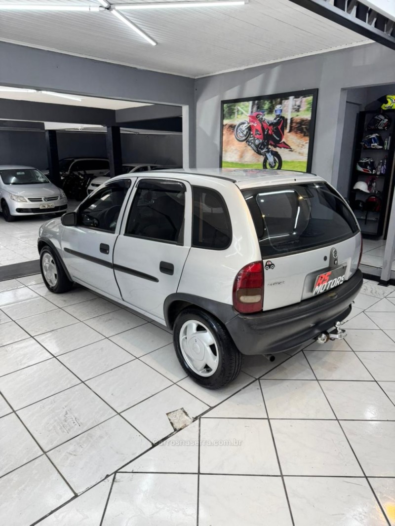 CORSA 1.0 MPF WIND 8V GASOLINA 4P MANUAL - 1999 - CAXIAS DO SUL