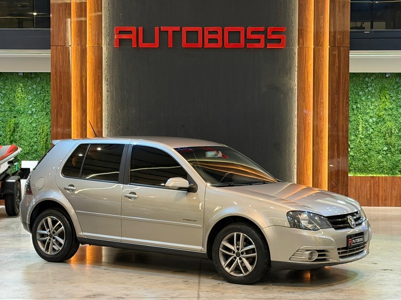 GOLF 1.6 MI SPORTLINE 8V FLEX 4P MANUAL - 2011 - NOVO HAMBURGO