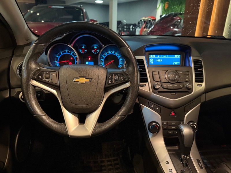 CRUZE 1.8 LT 16V FLEX 4P AUTOMÁTICO - 2014 - NOVO HAMBURGO